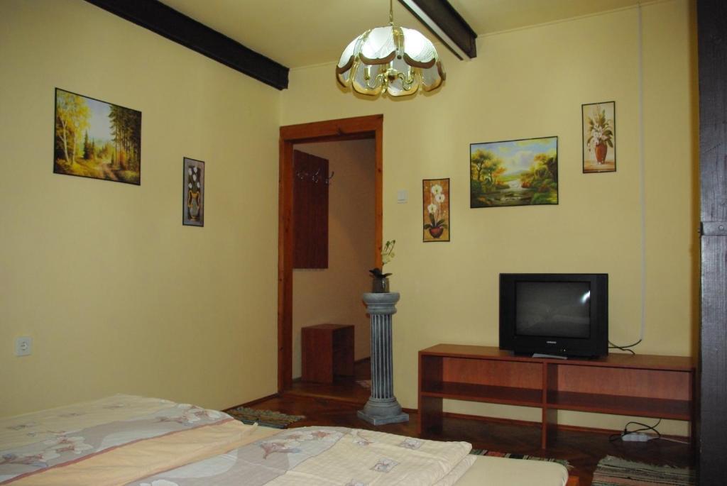 Thermal Kemping Es Motel Gyula Room photo