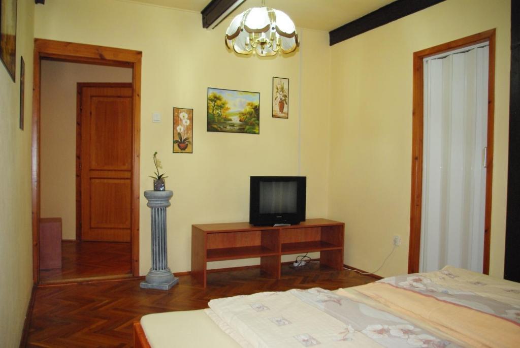 Thermal Kemping Es Motel Gyula Room photo